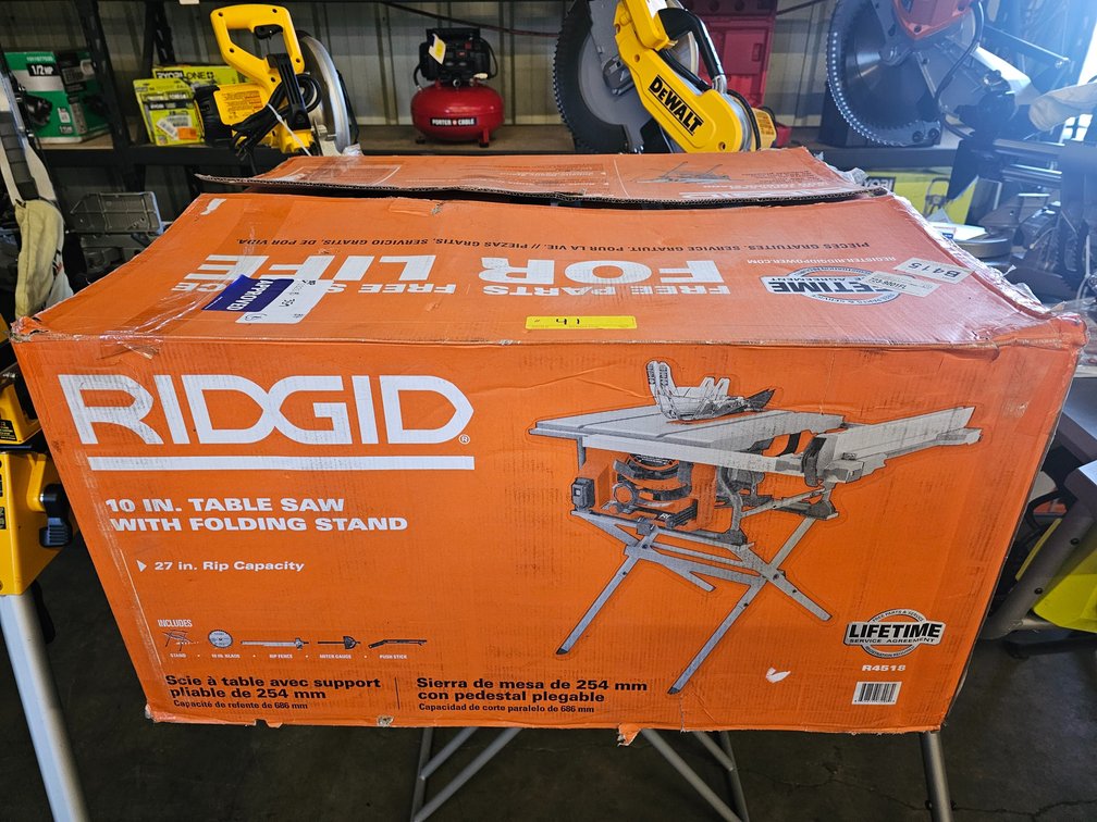 Ridgid 10" Table Saw w/ Folding Stand & 27" Rip Capacity, inv#P1021B359