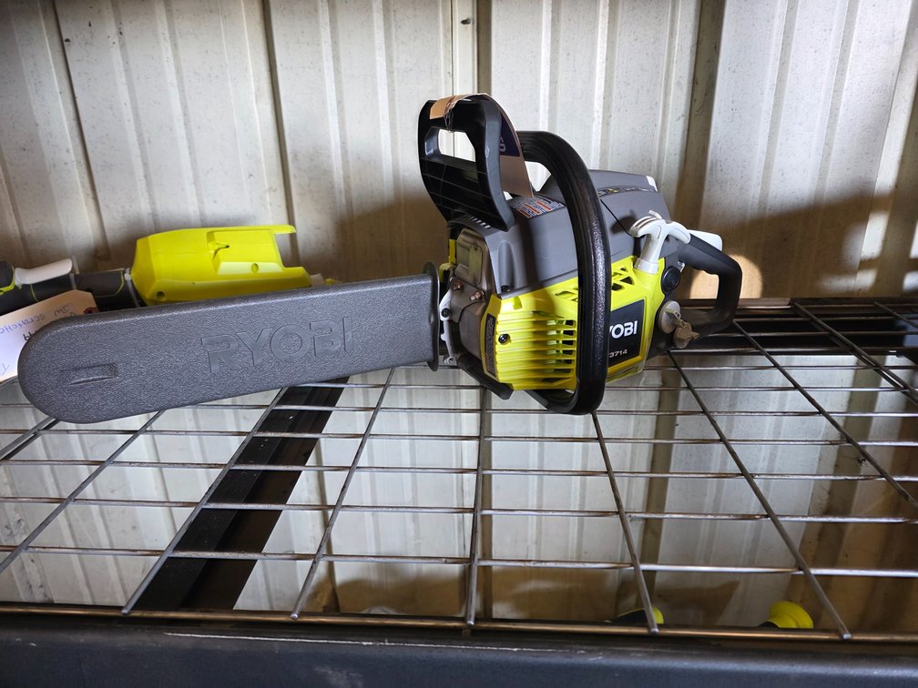 Ryobi 14in Gas Chainsaw, inv #r0087