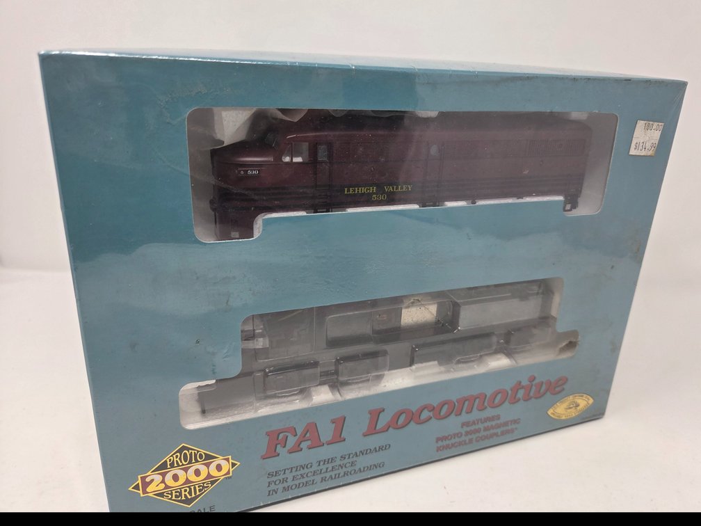 HO Scale FBI Locomotive Powered B Unit Proto 2000 Series