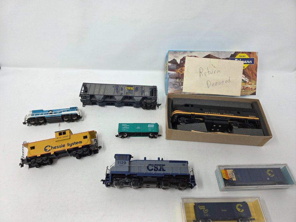 Ho Scale Misc (as is Lot)