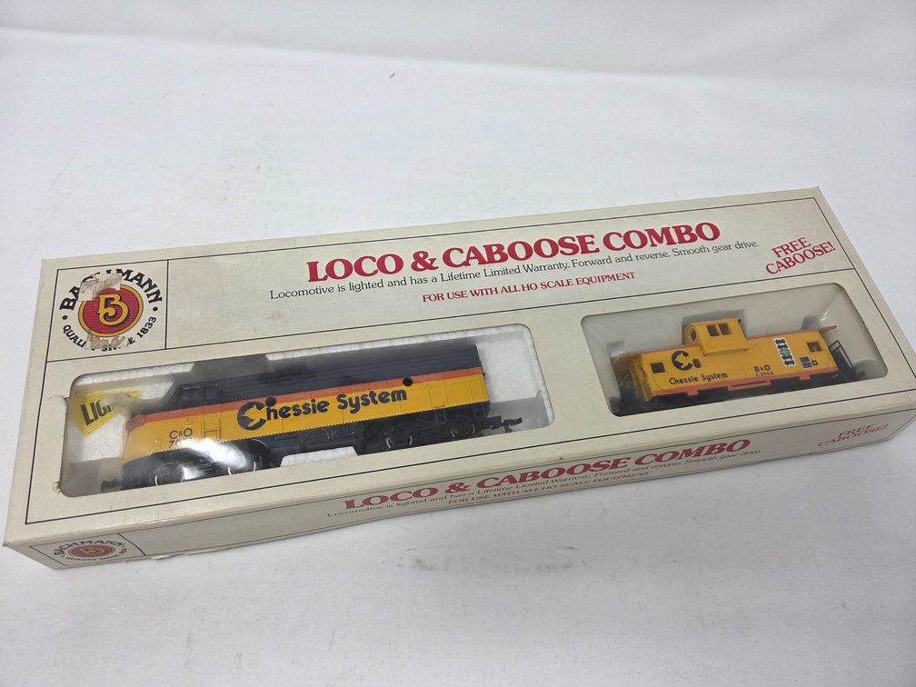 HO Scale Bachmann Chessie System - Caboose Comboo