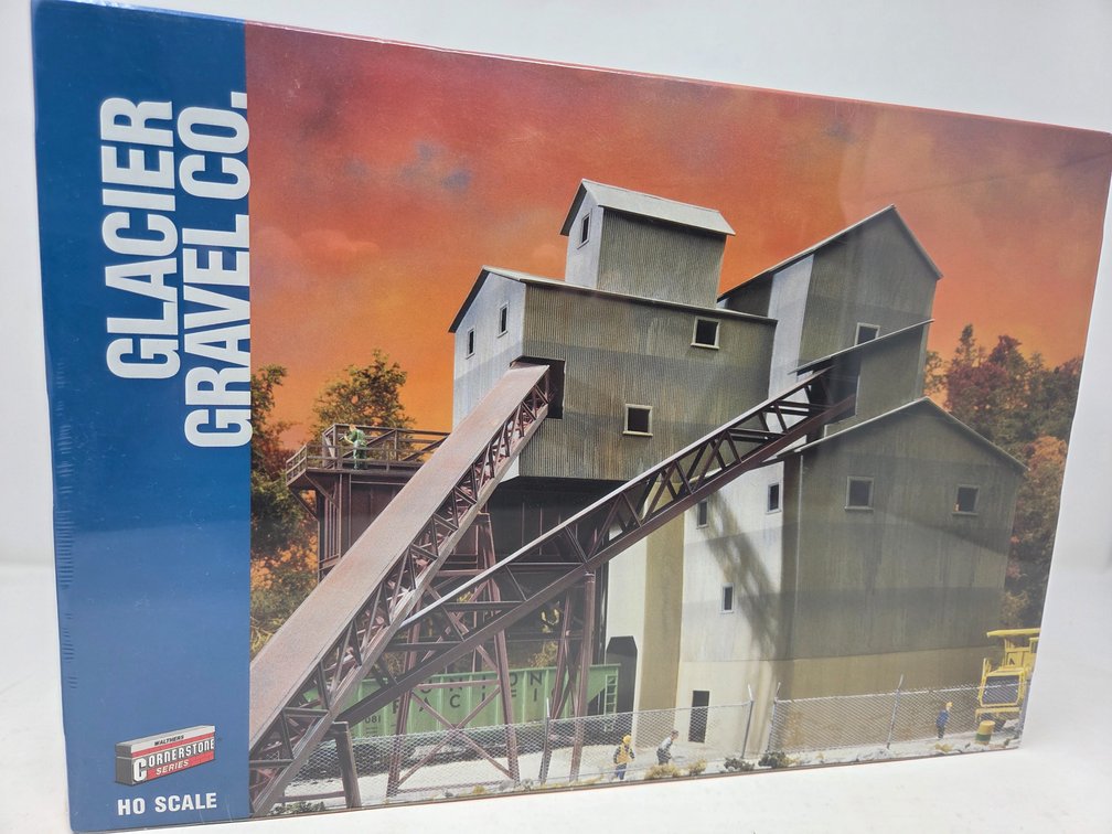 HO Scale Glacier Gravel CO. Structure Kit