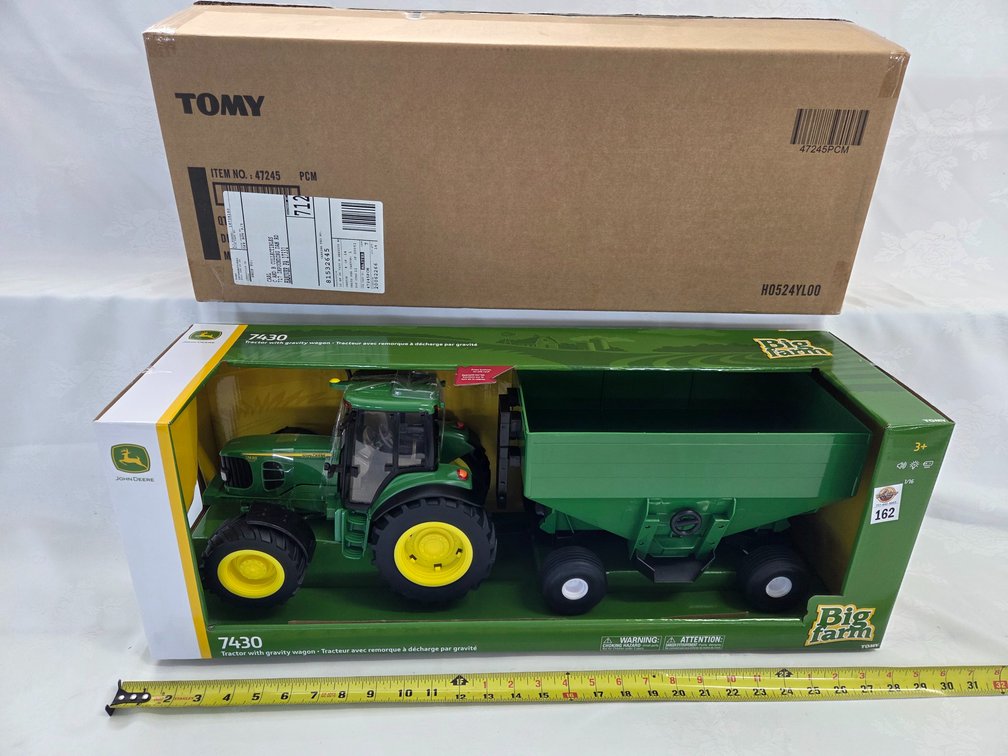 JD Big Farm 7430 Tractor w/Gravity Wagon