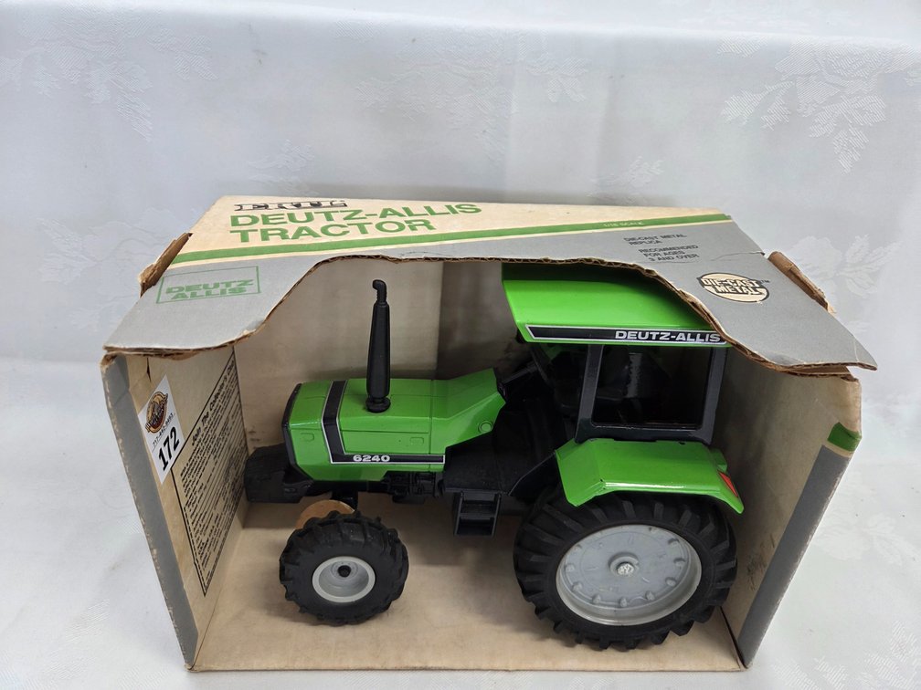Deutz - Allis 6240 Tractor