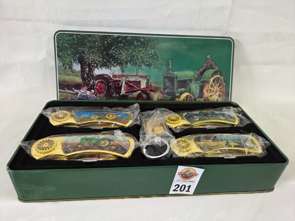 4 - Piece JD Kifve Set