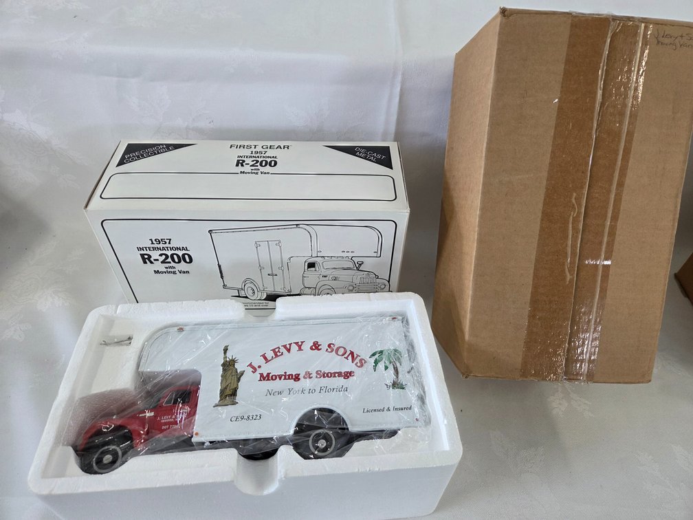 First Gear J.Levy and Sons Moving Van