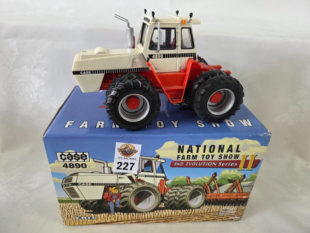 Case 4890 2014 National Farm Toy Show