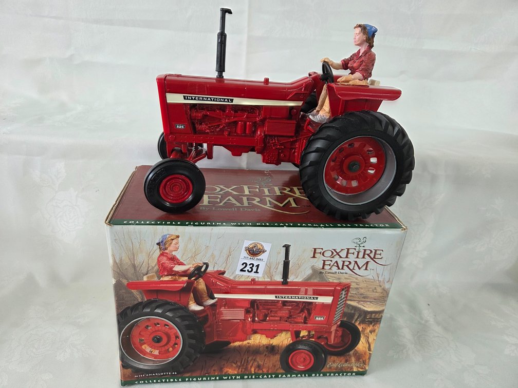 International 826 Tractor Foxfire Farm w/Driver