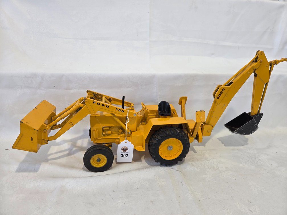 Ford 750 Tractor w/Loader-Backhoe 1/12 scale