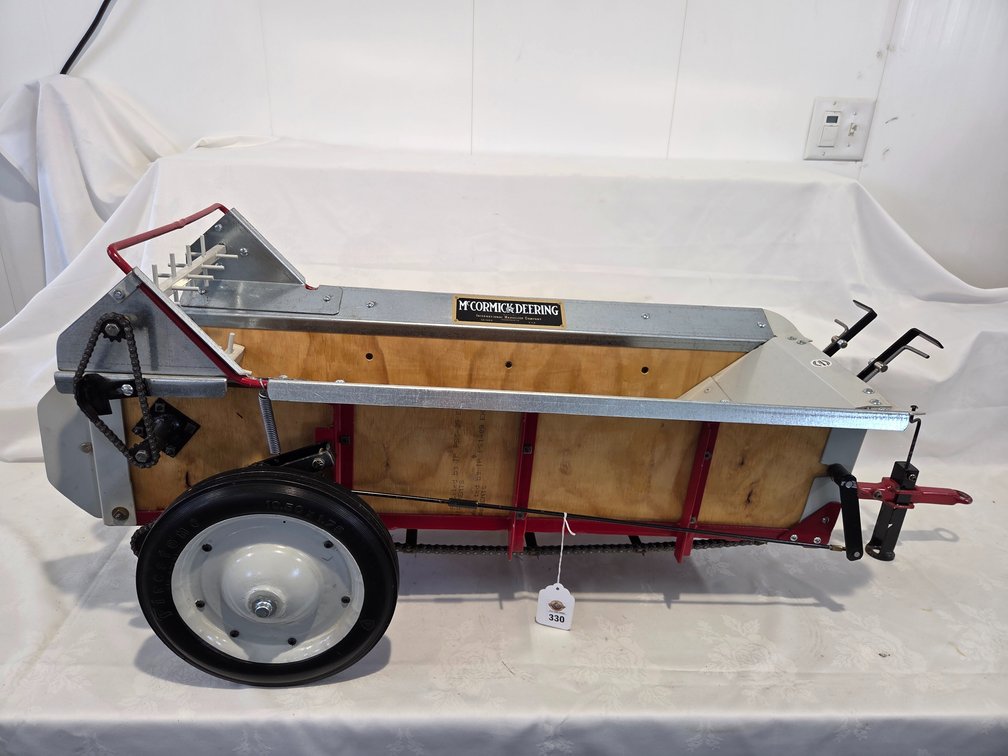 Custom McCormick-Deering Manure Spreader 1/2 scale