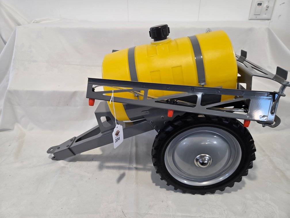 Custom Working Pedal Size Sprayer