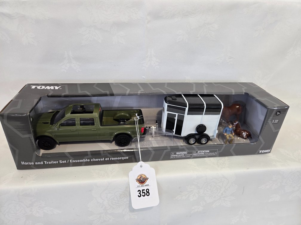 Pickup Truck and Horse Trailer Set