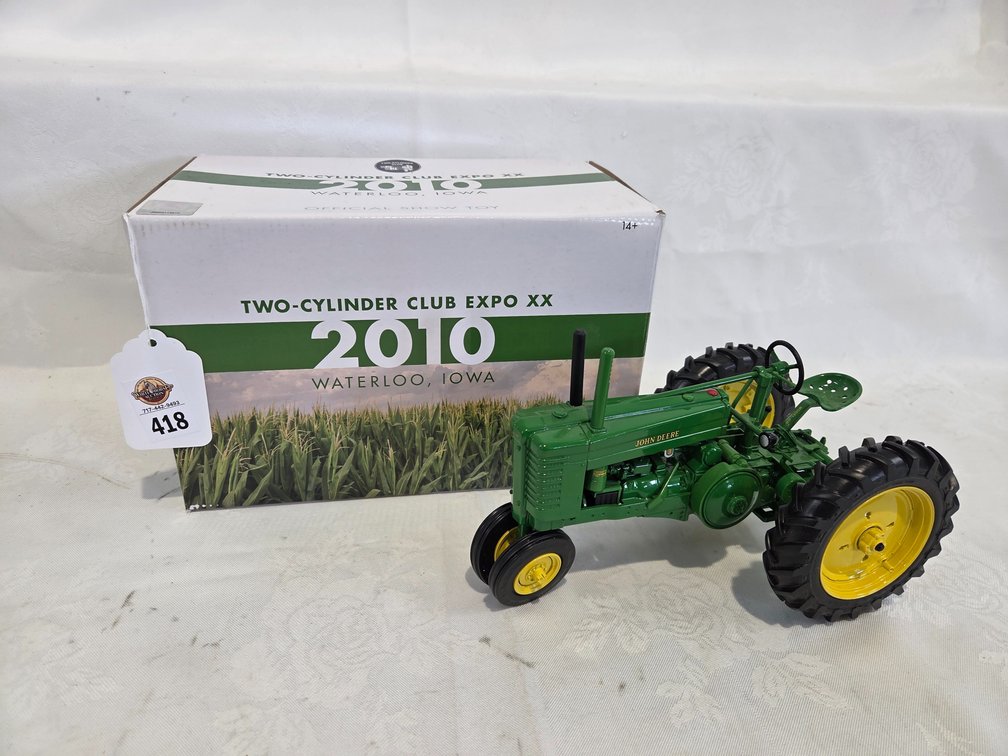 JD GM Tractor 2010 Two-Cylinder Club