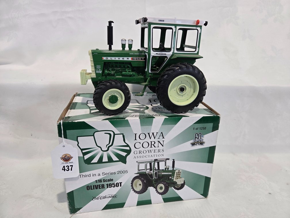 Oliver1950-T Tractor 2005 Iowa Corn Growers Association