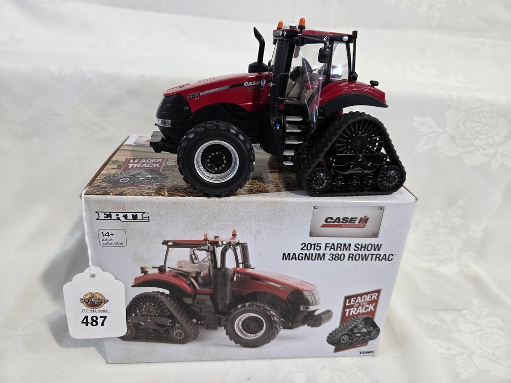 Case Magnum 380 RowTrac 2015 Farm Show Tractor