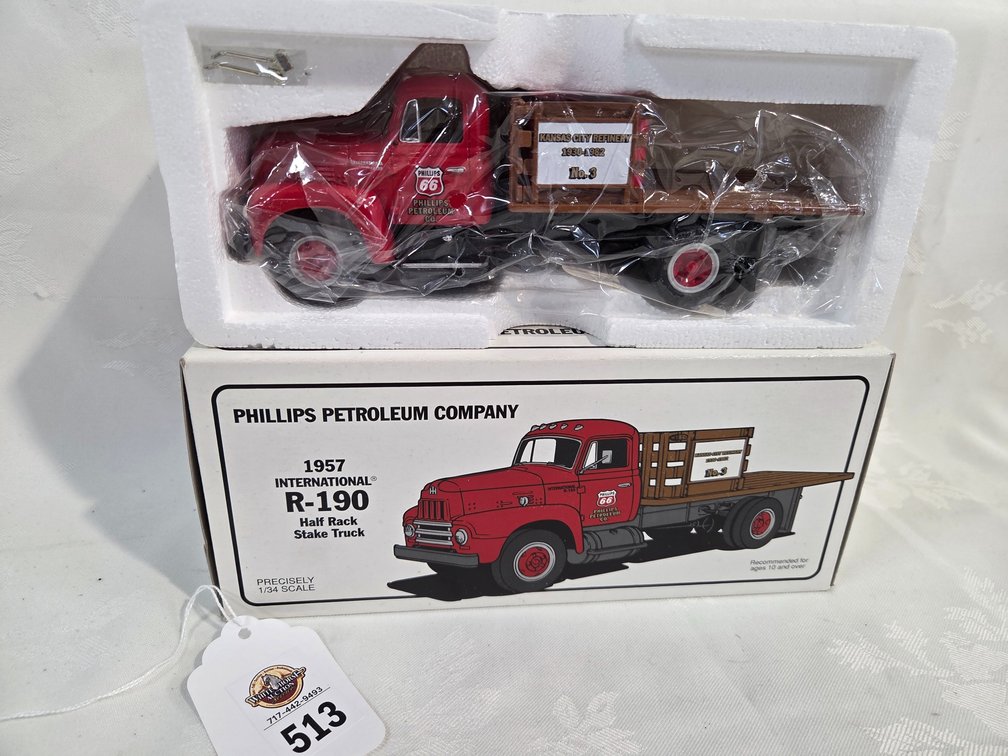 First Gear Phillips 66 Petroleum Co. Truck