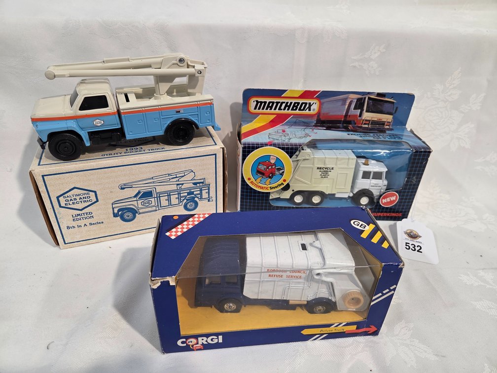 3-Trucks Baltimore Electric-Matchbox Recycle-Corgi Refuse Truck