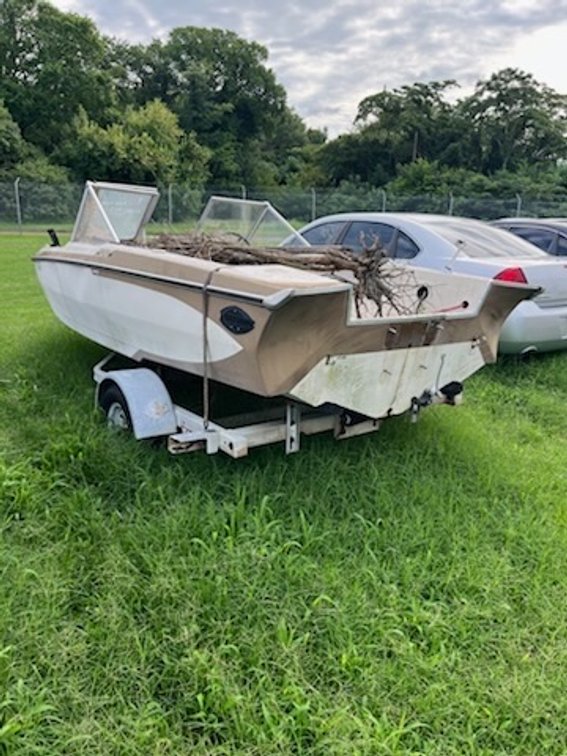 18’ Glaston Boat& Trailer