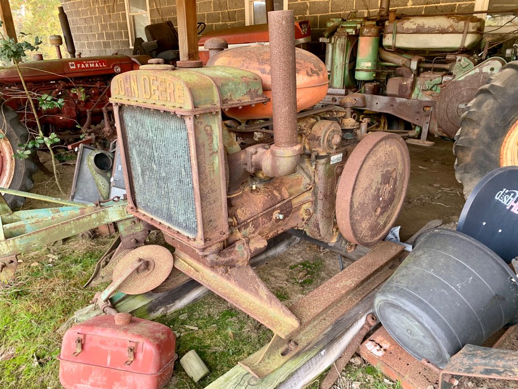 John Deere Hit and Miss Engine