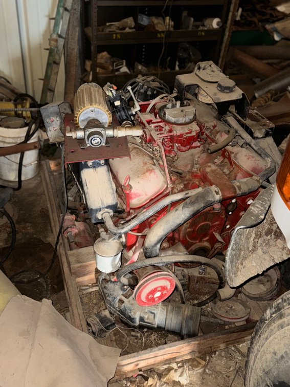 Marine 454 Engine