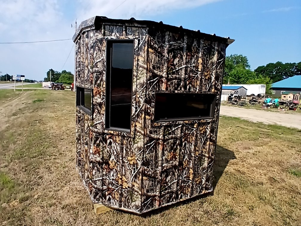 6' x 6' Insulated Camo Hunting Blind