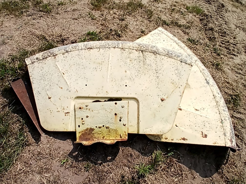 2 Minneapolis Moline Fenders