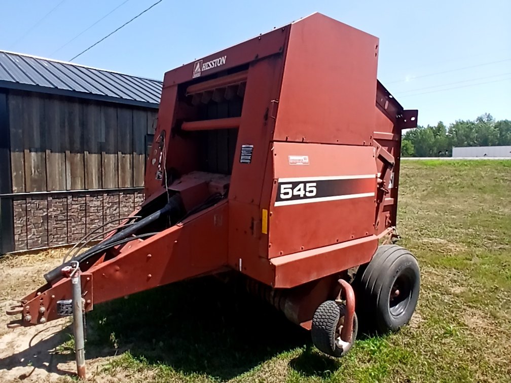 Hesston 545 Round Baler