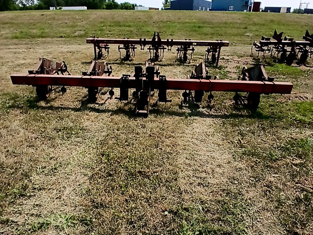 4 Row Cultivator