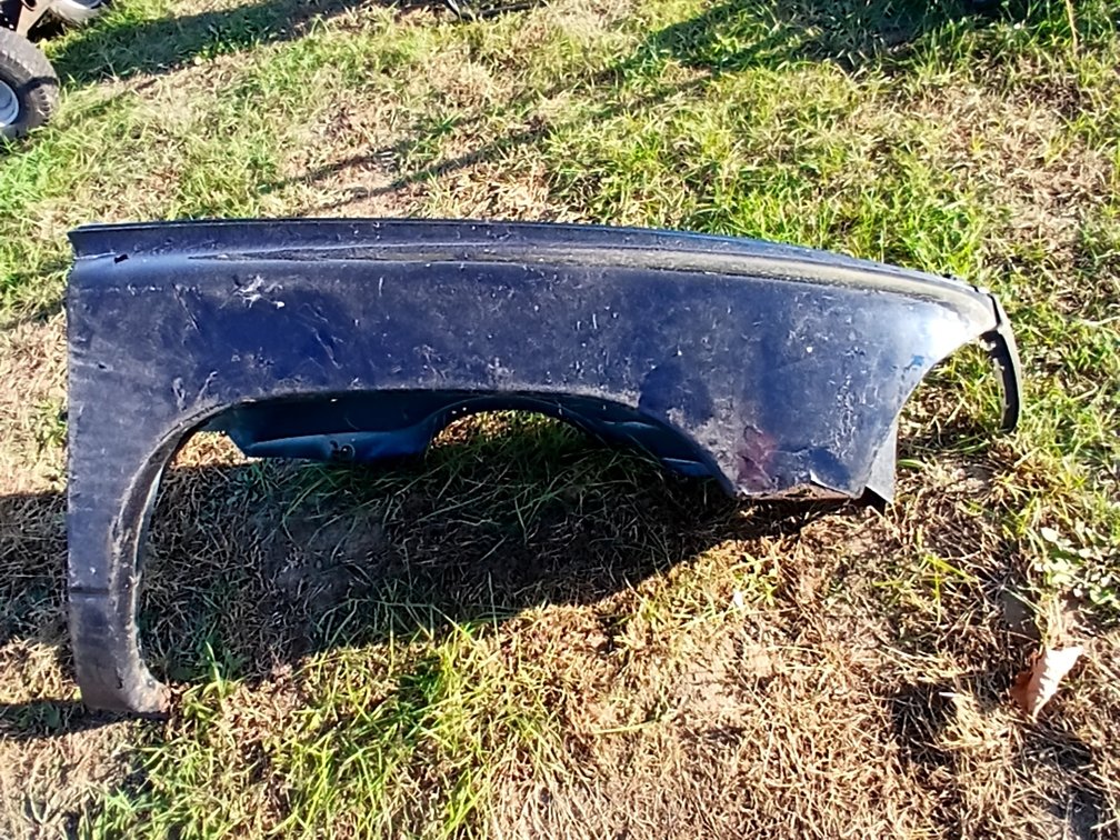 Front Right Fender from 2002 Dodge