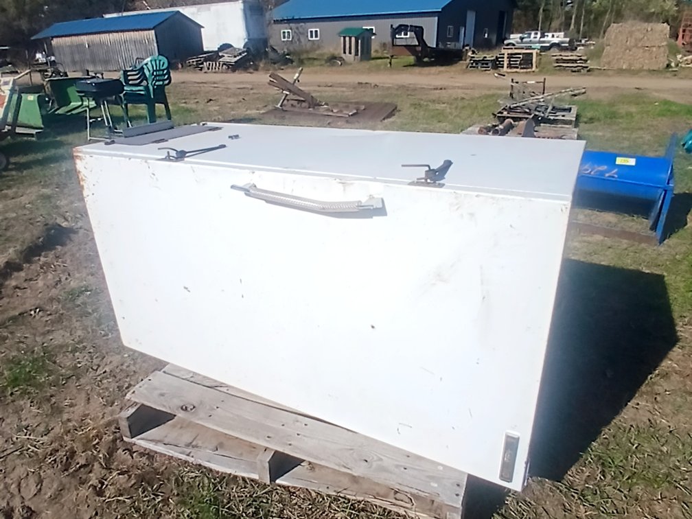 Homemade Smoker, Includes Racks & Other Accessories