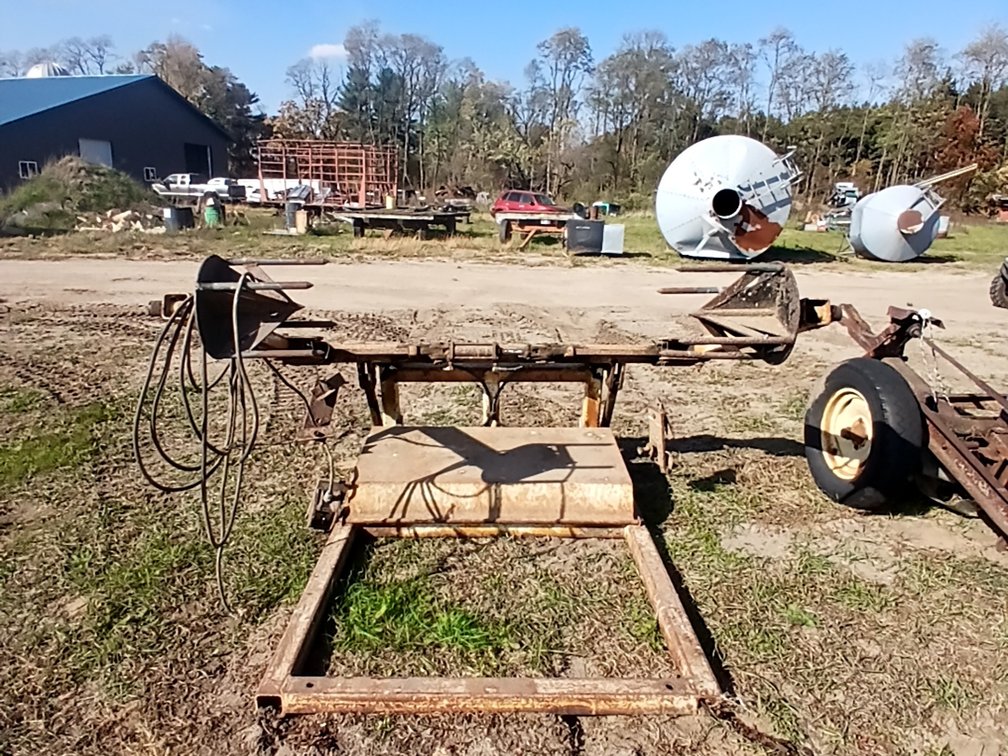 Besler Industries Bale Unwrapper