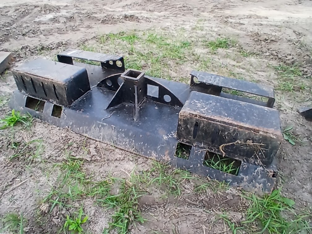 Receiver Hitch Skidsteer Attachment