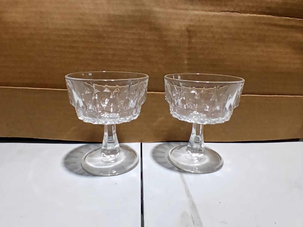 55 Glass Stem Ice Cream Glasses