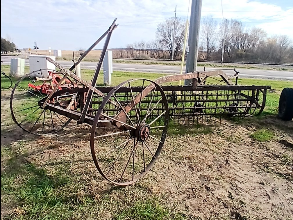 Massey Harris 4 Bar Side Rake on Steel