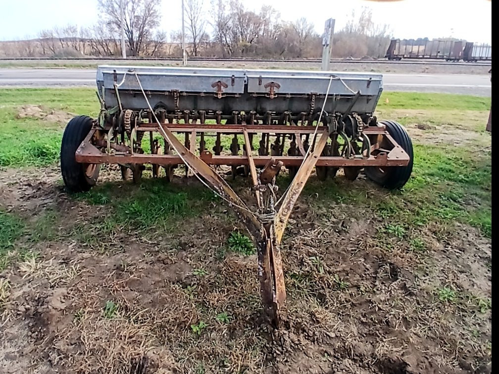 Minneapolis Moline 8' Grass Seeder