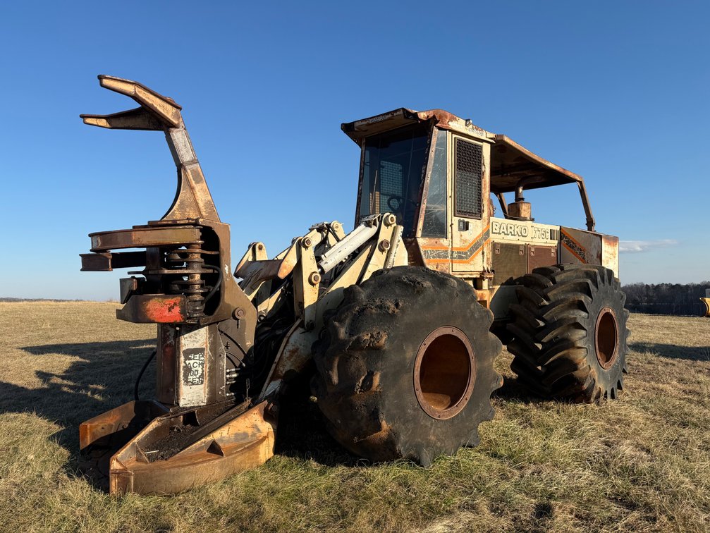 1997 Barko 775C Feller buncher