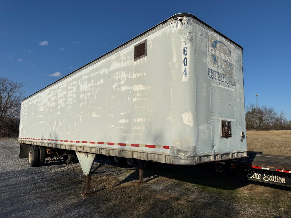 1968 Gindy Chip van trailer