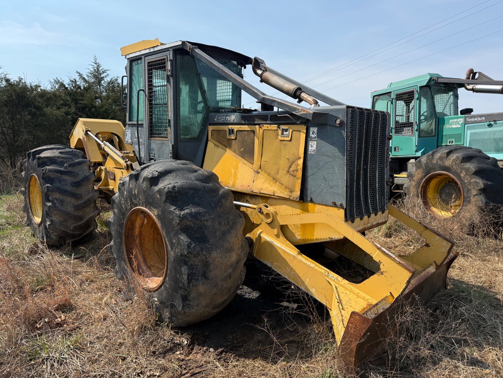 John Deere 648G-III Grapple Skidder