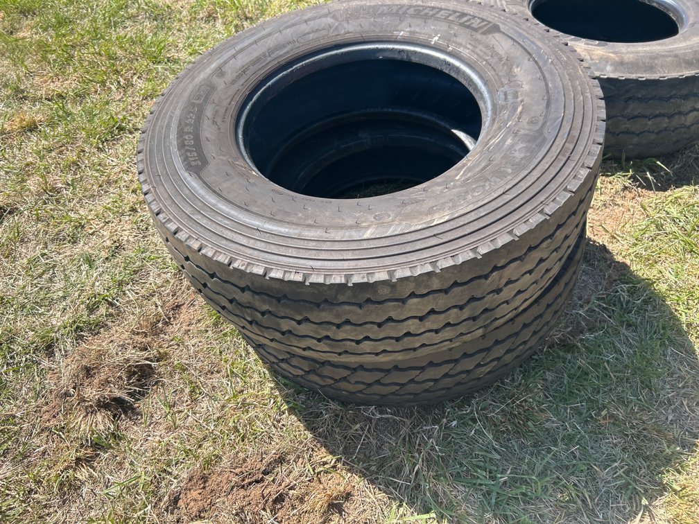 Michelin 315/80R22.5 Tires