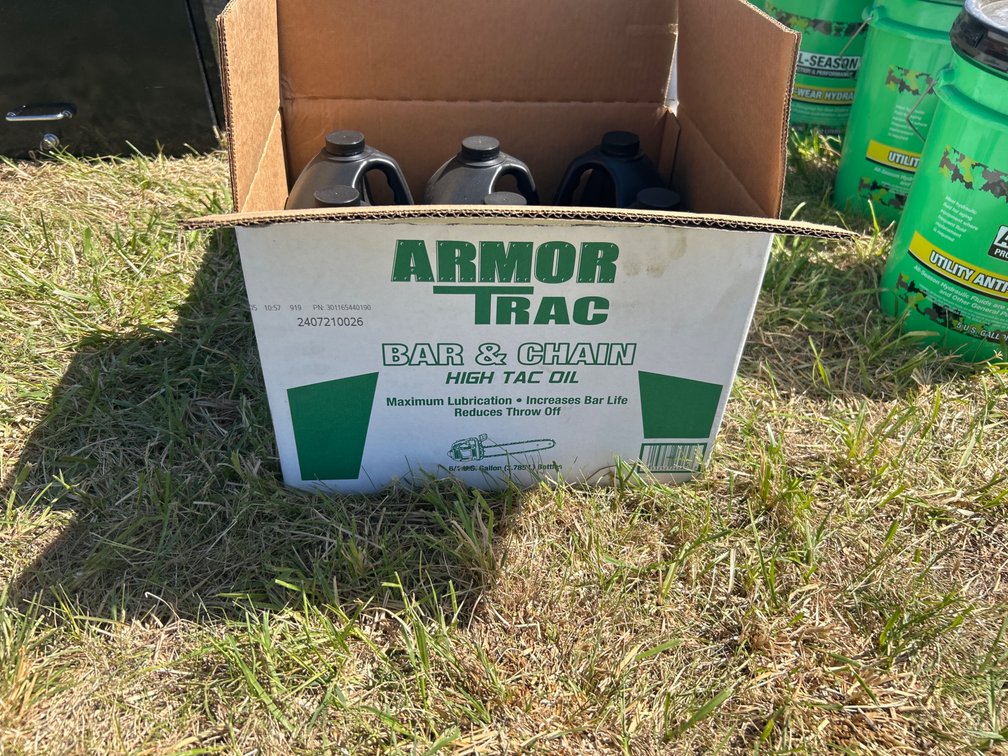 ArmorTrac Bar & Chain High Tac Oil