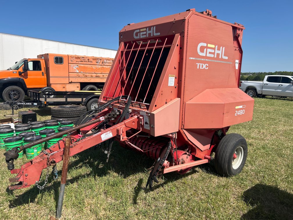 GEHL TDC 2480 Round Baler