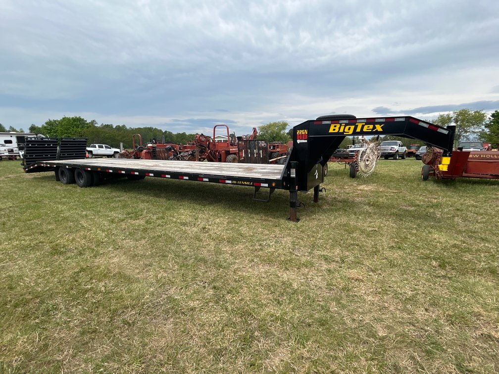 2025 BIGTEX 22GN HD Flatbed Gooseneck Trailer