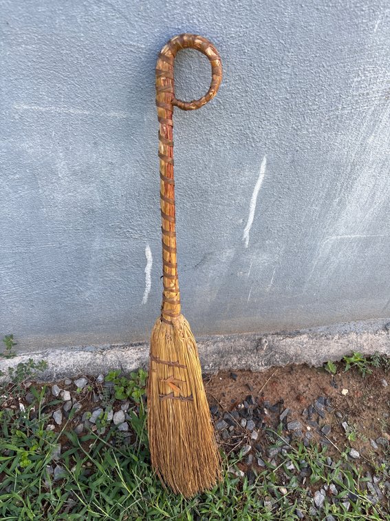 Decorative broom