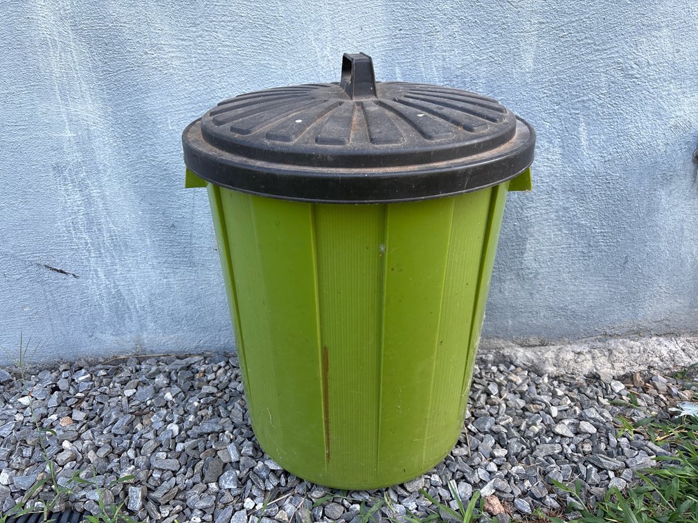 Plastic trashcan