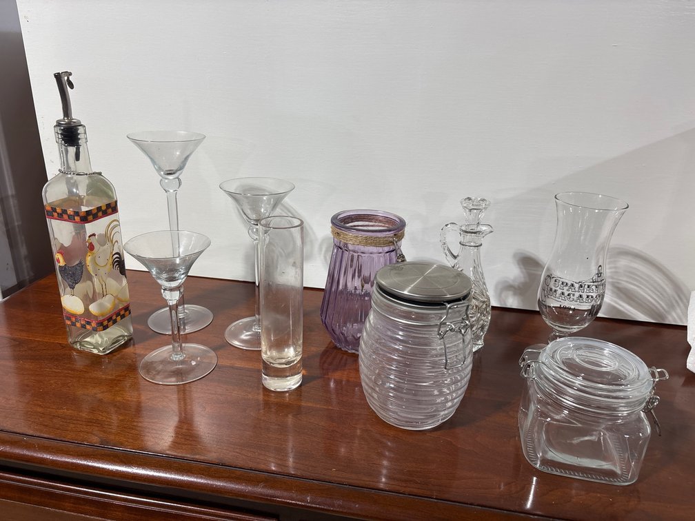 Assorted glassware