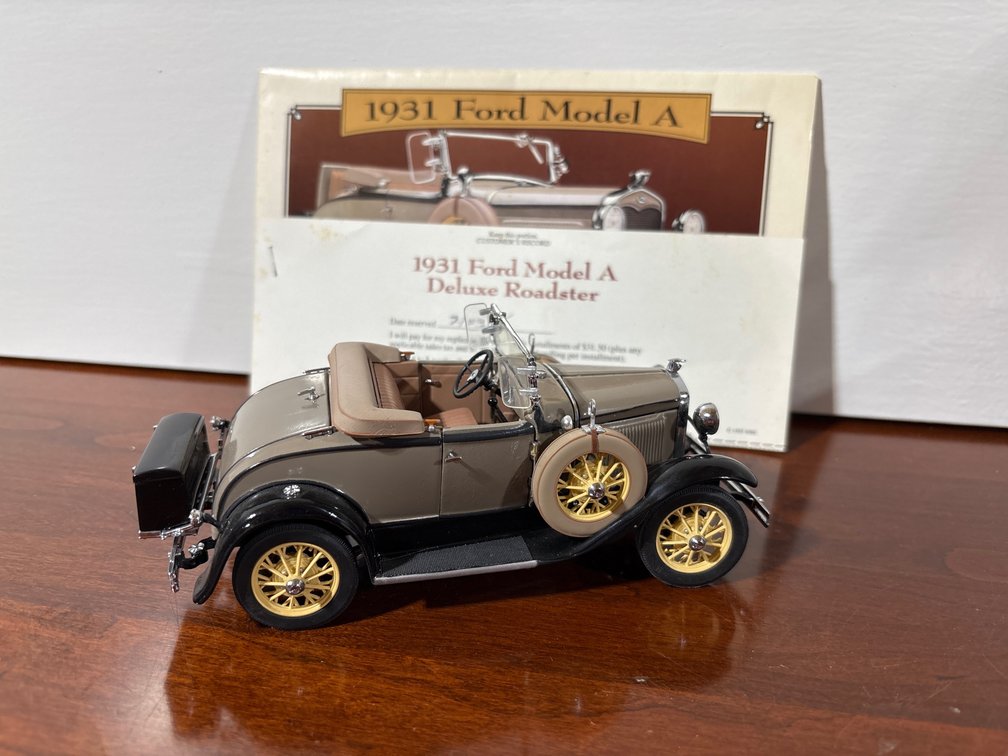 1931 Ford Model A Deluxe Roadster