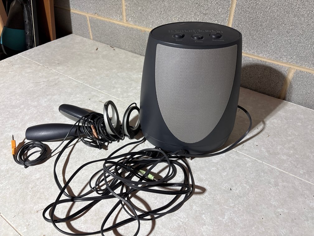 Harman Kardon Computer Speaker System with Accessories