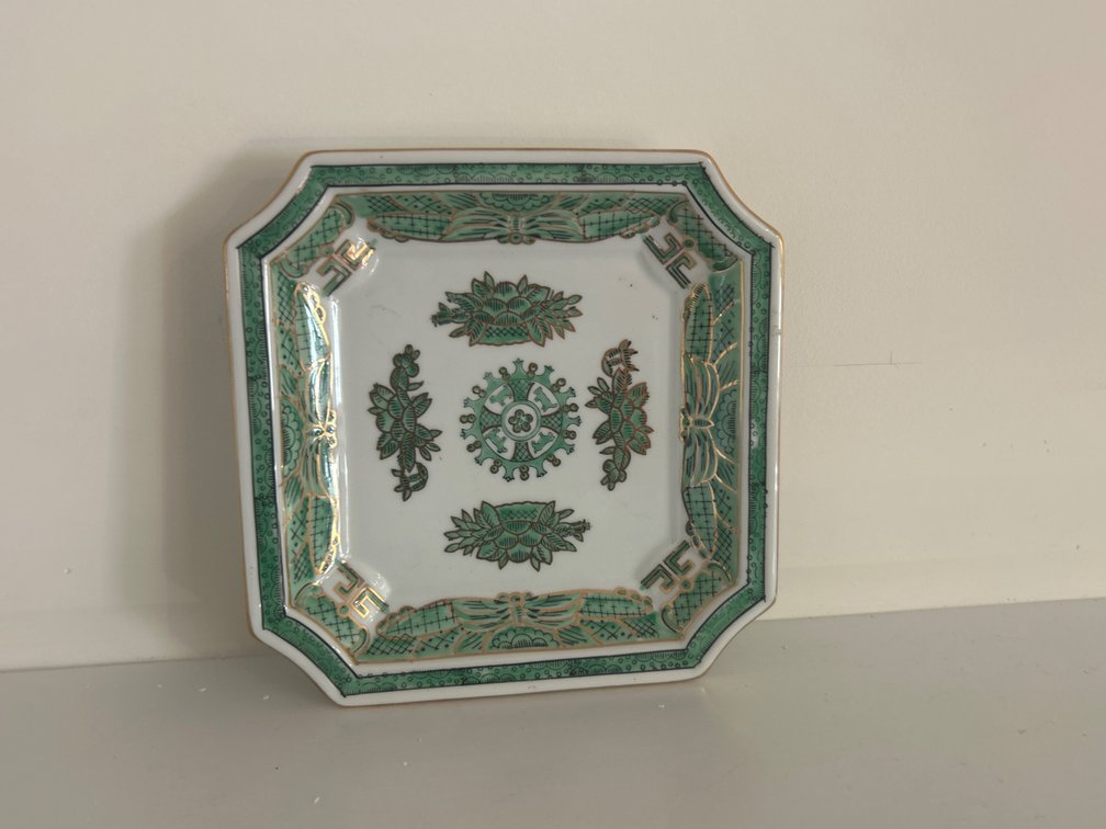 Canted-Corner Porcelain Dish with Green and Gilt Decoration