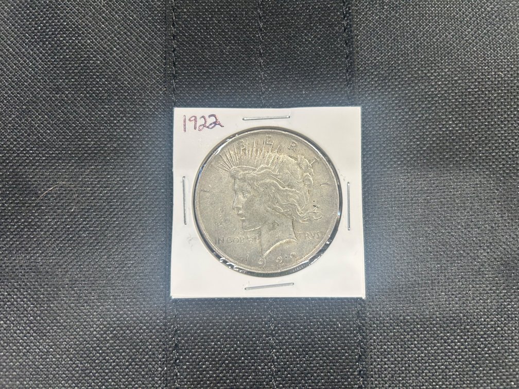 1922 United States Peace Dollar Coin in Flip Holder