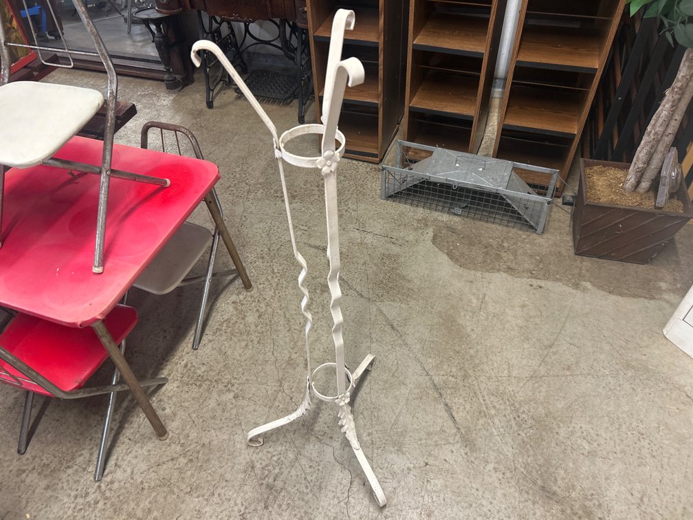Painted Wrought Metal Stand with Tripod Base